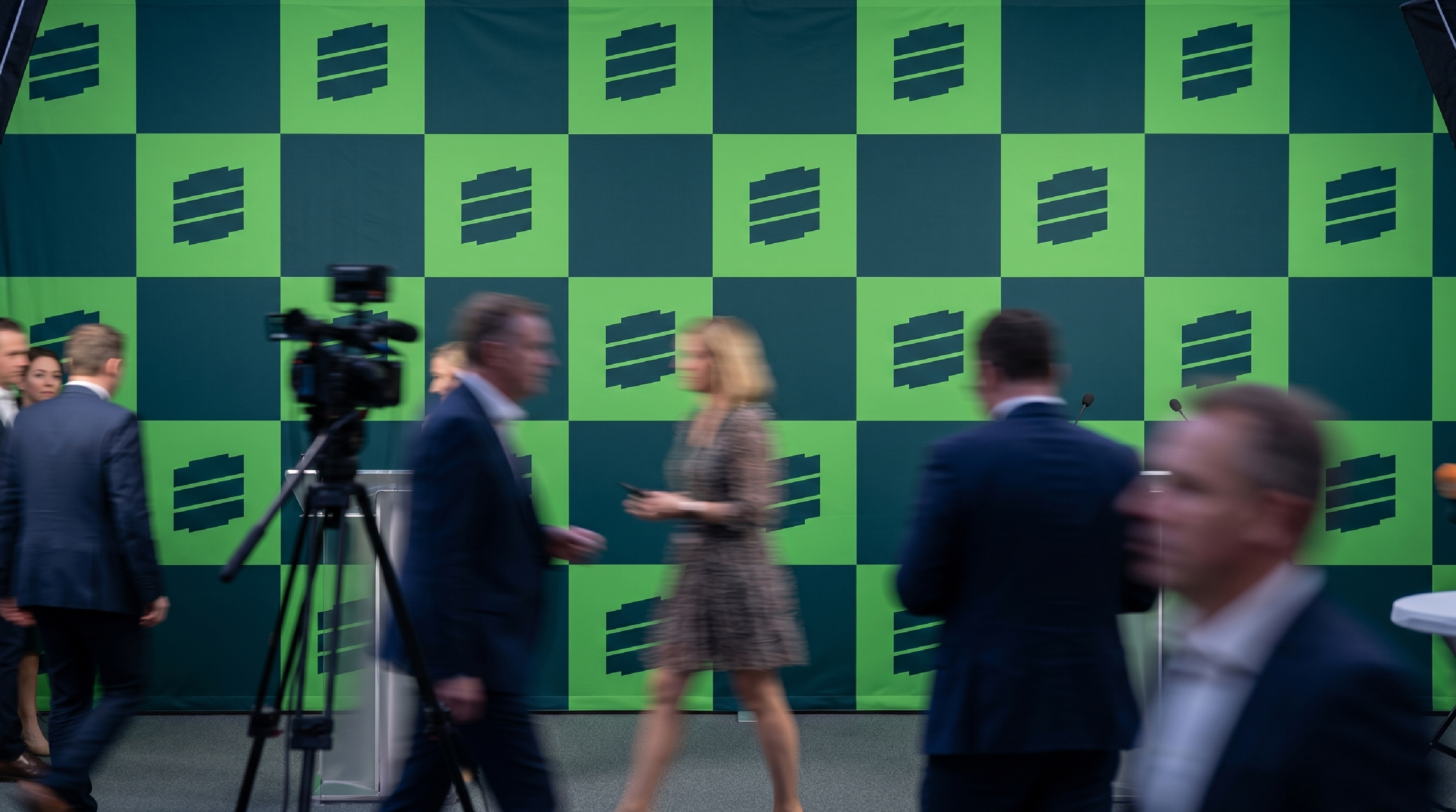 Sutarmandi media wall